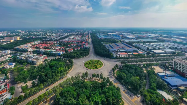 Bình Dương: Cuộc lột xác từ "thủ phủ công nghiệp" đến thành trì Net zero