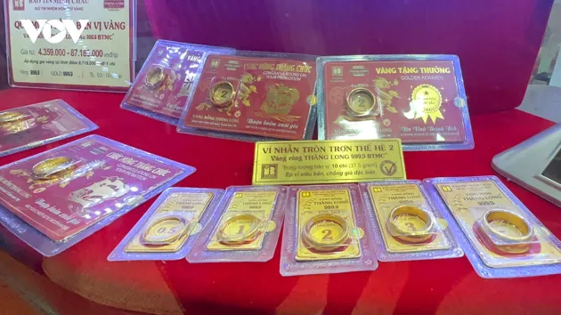Giá vàng hôm nay 12/7: Vàng SJC tăng 200.000 đồng/lượng