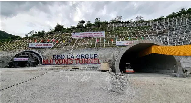 Phê duyệt đầu tư 3 hầm đường bộ trên cao tốc Bắc - Nam trong tháng 7