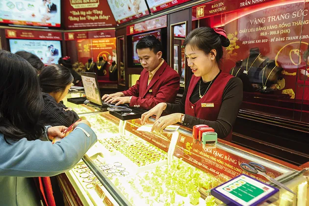 "Cởi trói" cho thị trường vàng