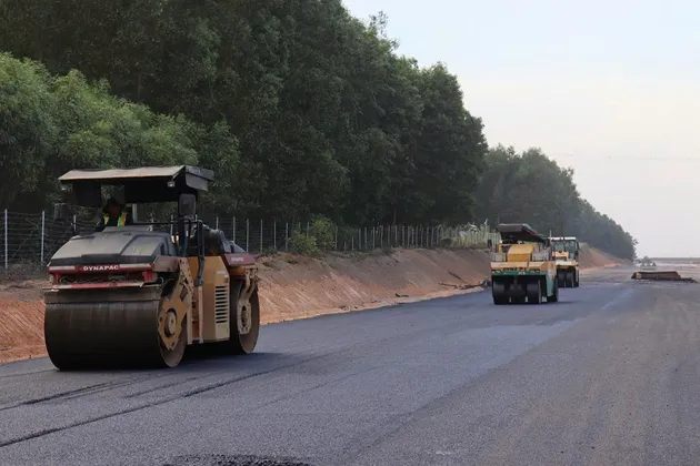 Không để vướng mắc nhỏ làm ảnh hưởng đến tiến độ cao tốc Quảng Ngãi – Hoài Nhơn