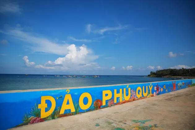 Phú quý: Hòn ngọc hoang sơ cho tín đồ xê dịch & Gen z "sống ảo" cực chất
