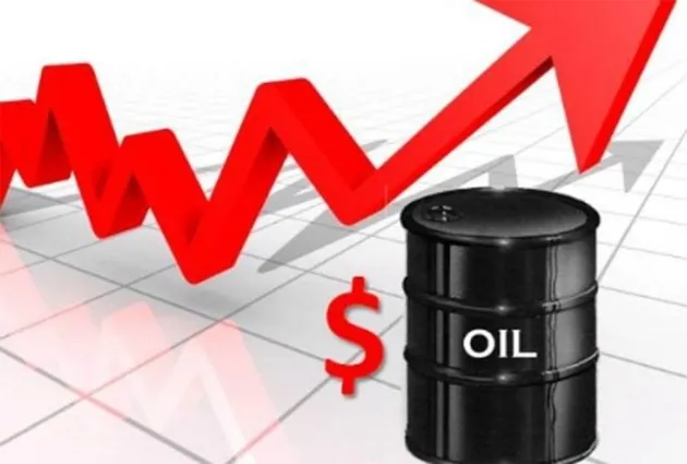 Giá xăng dầu hôm nay (30/7): Tiếp tục tăng mạnh
