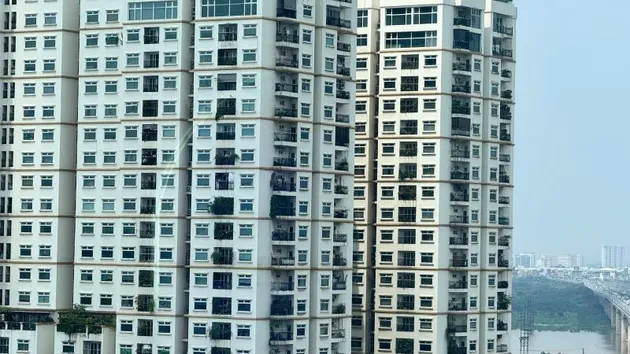 Nửa đầu 2025, giá chung cư Hà Nội tiếp tục duy trì đà tăng và neo ở mức cao