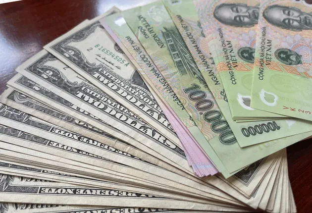 Tỷ giá USD hôm nay 29/8: thị trường tự do đảo chiều tăng mạnh