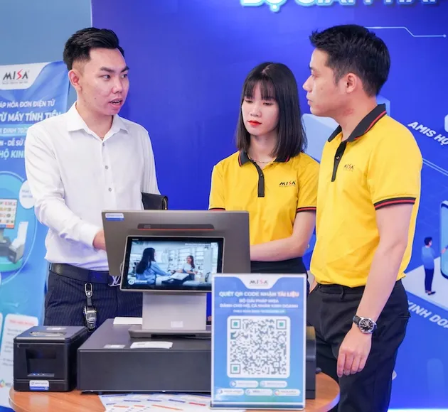 ‘Chuyên nghiệp hoá’ hộ kinh doanh từ việc làm đơn giản nhất