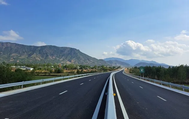 Hoàn thành 5 dự án thành phần cao tốc Bắc - Nam tại Hà Tĩnh, Quảng Trị trong năm 2025