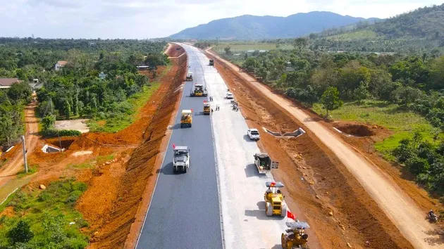 Hoàn thành 20km cao tốc Khánh Hoà - Buôn Ma Thuột trước 19/12