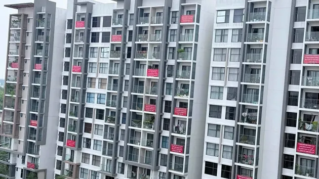 Cảnh báo rủi ro pháp lý khi mua bán nhà đất dự án chưa đủ điều kiện tại TP Hồ Chí Minh