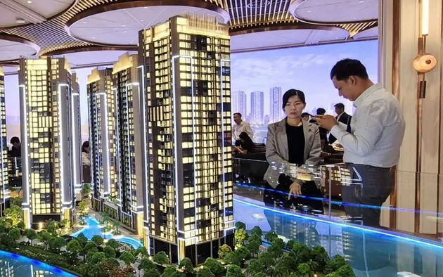 Thị trường chậm nhịp vì lãi suất: Doanh nghiệp bất động sản tìm hướng thích nghi