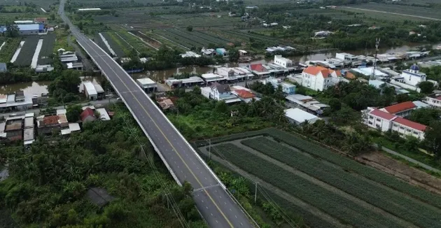 Hơn 822 tỷ đồng đầu tư Dự án Đường phát triển vùng Đồng Tháp Mười