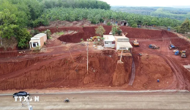 Sở Xây dựng Đồng Nai báo cáo kết quả kiểm tra vụ nhà dân “treo cao” cạnh đường ĐT.753