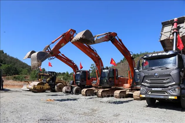 Lâm Đồng thúc tiến độ, giải ngân 2 dự án cao tốc trọng điểm