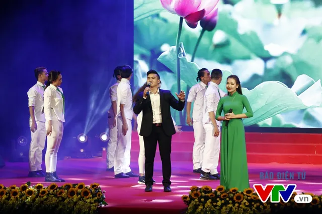 Vinh danh 100 doanh nhân Việt Nam tiêu biểu 2016 - Ảnh 8.