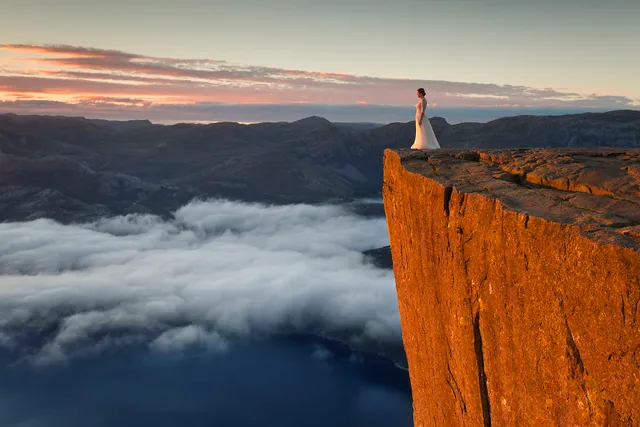 Nhiếp ảnh gia đưa vợ đi trốn trên núi ở Na Uy và Thụy Điển - Ảnh 5.