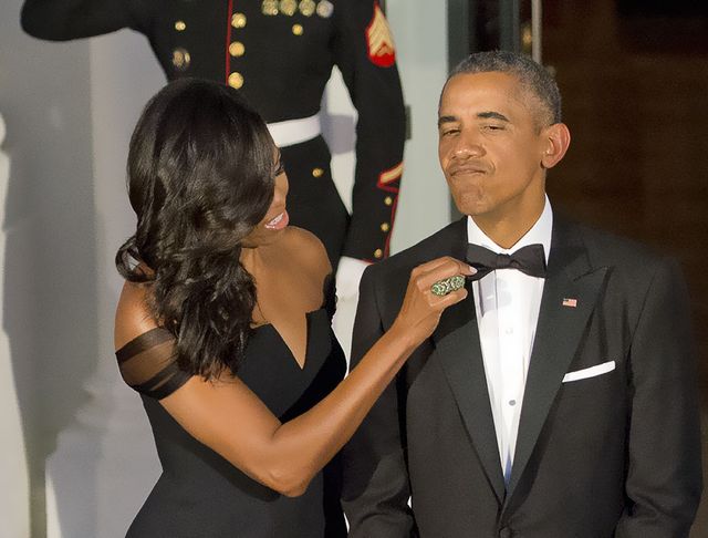 Chuyện tình ngọt ngào của Tổng thống Obama qua ảnh - Ảnh 28.