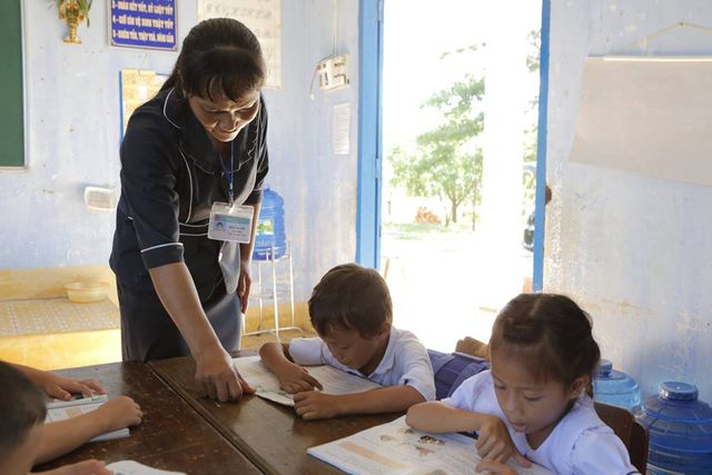 Cậu học trò dân tộc Chăm nhà nghèo với nghị lực vượt khó học giỏi - Ảnh 3.