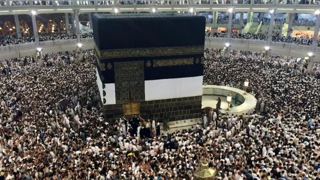 Gần 2 triệu người Hồi giáo hành hương tham dự lễ Hajj - Ảnh 1.