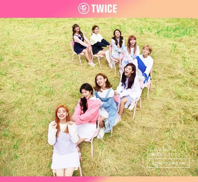 Nhóm Twice gây sốt với MV mới - Ảnh 1.