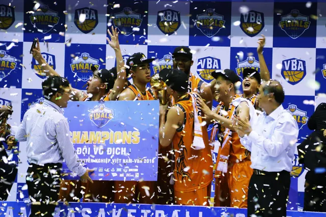 VBA 2016: Danang Dragons đăng quang kịch tính - Ảnh 1.