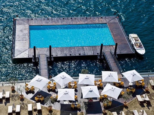 Những khách sạn có hồ bơi ấn tượng nhất hành tinh - Ảnh 13.