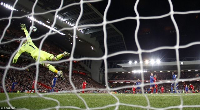 VIDEO, Liverpool 0-0 Man Utd: Người hùng De Gea - Ảnh 2.