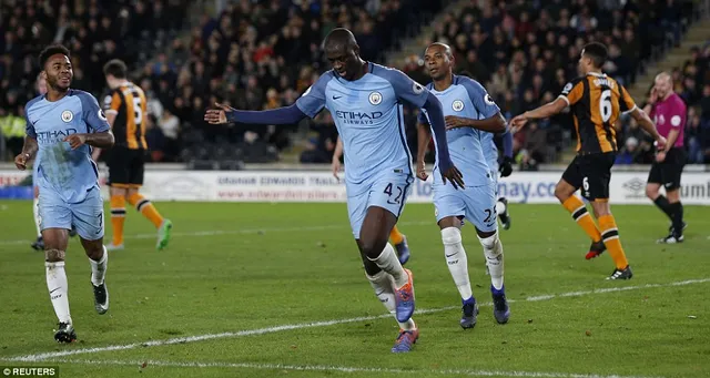 Hull City 0-3 Man City: Bùng nổ cuối trận! - Ảnh 1.