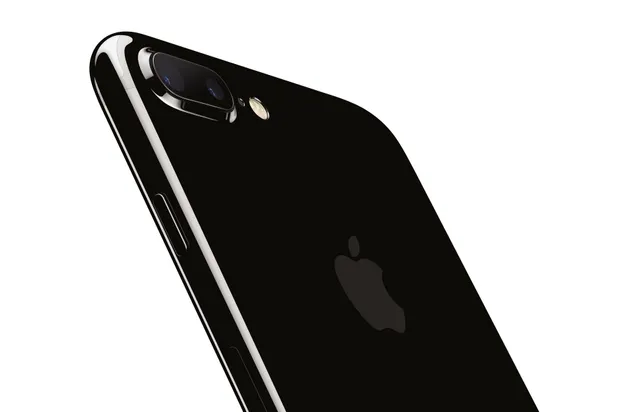 Cận cảnh iPhone 7, iPhone 7 Plus phiên bản màu đen mới cực chất - Ảnh 6.