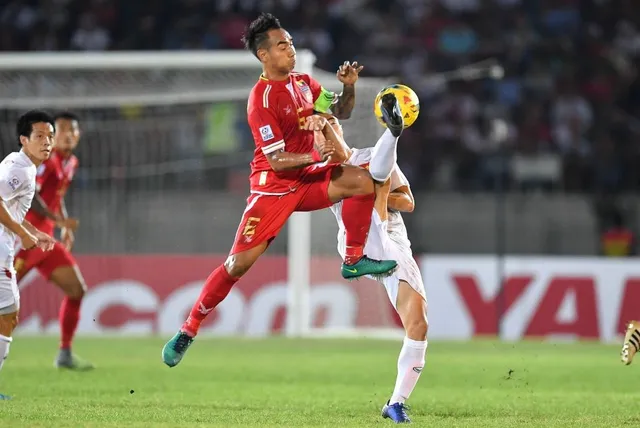 Chùm ảnh: ĐT Việt Nam thắng nghẹt thở trước Myanmar trong ngày ra quân AFF Cup 2016 - Ảnh 3.