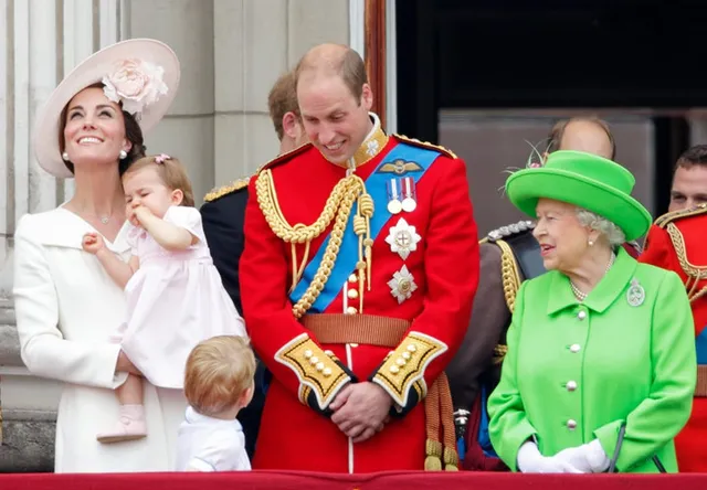 Những khoảnh khắc tuyệt vời của cha con hoàng tử William - Ảnh 9.