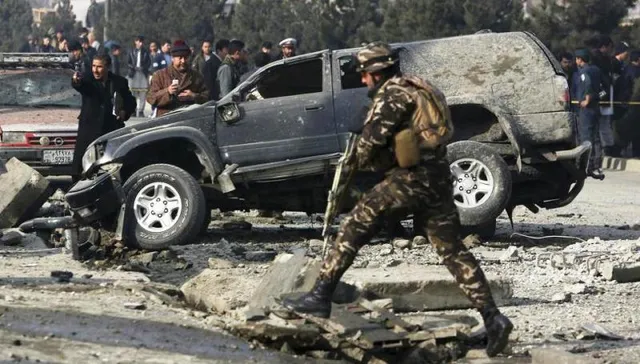 Afghanistan: Đánh bom xe ô tô, nhiều người bị thương - Ảnh 3.