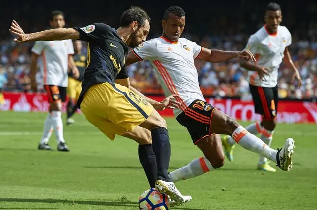 Valencia 0 - 2 Atletico Madrid: Bỏ lỡ 2 quả penalty, Atletico vẫn có 3 điểm - Ảnh 3.