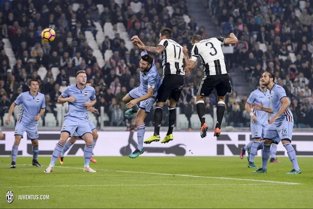 VIDEO, Juventus 4-1 Sampdoria: Sự trở lại ấn tượng của Chiellini! - Ảnh 1.