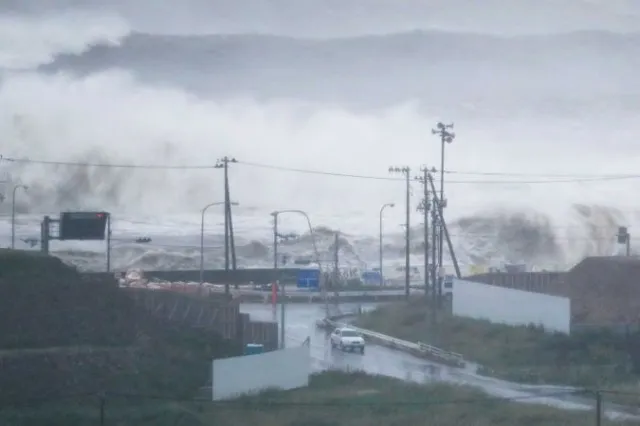 Nhật Bản: Bão Lionrock khiến ít nhất 10 người thiệt mạng - Ảnh 1.