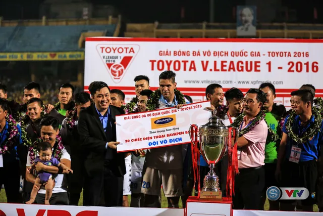 Ảnh: Hà Nội T&T vô địch V.League 2016 sau cuộc đua nghẹt thở với Hải Phòng - Ảnh 9.