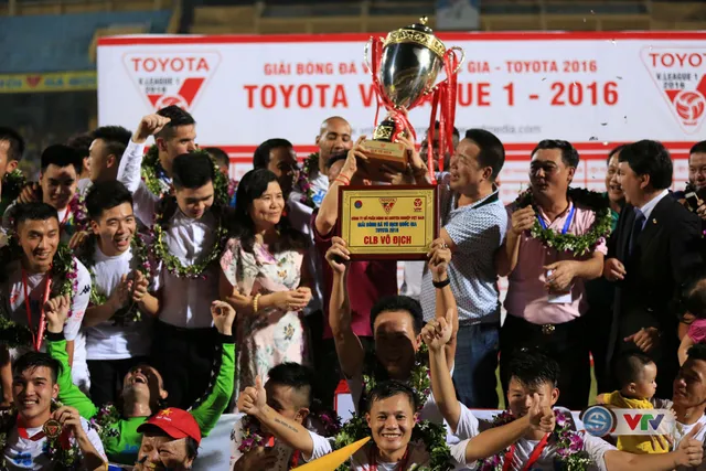 Ảnh: Hà Nội T&T vô địch V.League 2016 sau cuộc đua nghẹt thở với Hải Phòng - Ảnh 12.