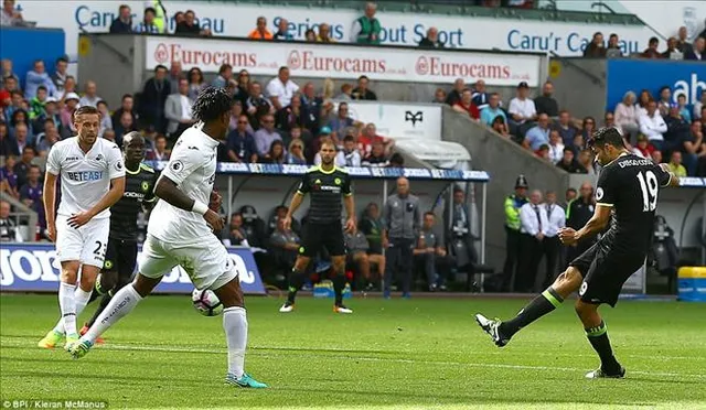 Swansea 2-2 Chelsea: Costa lập cú đúp, Chelsea thoát hiểm tại Liberty - Ảnh 1.