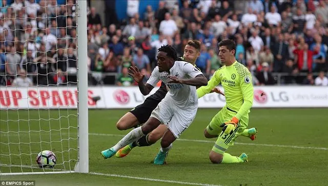 Swansea 2-2 Chelsea: Costa lập cú đúp, Chelsea thoát hiểm tại Liberty - Ảnh 3.