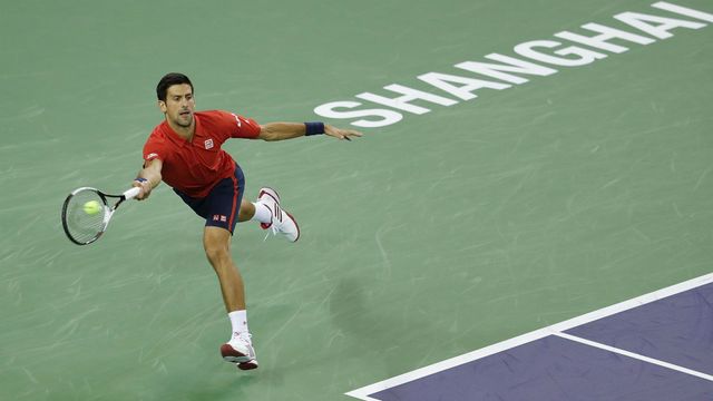 Thượng Hải Masters 2016: Thắng dễ Fognini, Djokovic thẳng tiến vào vòng 3 - Ảnh 3.