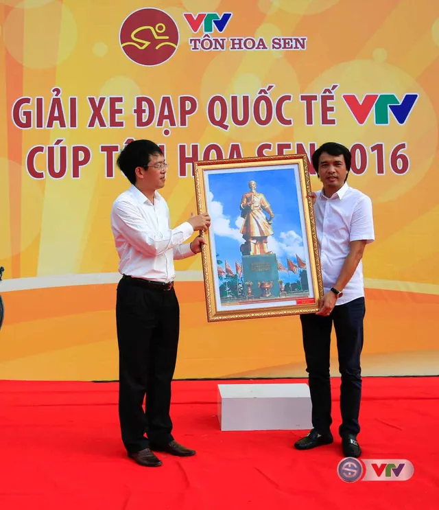 Chặng 8 giải xe đạp quốc tế VTV – Cúp Tôn Hoa Sen 2016: Loic về nhất, áo vàng chưa đổi chủ  - Ảnh 2.