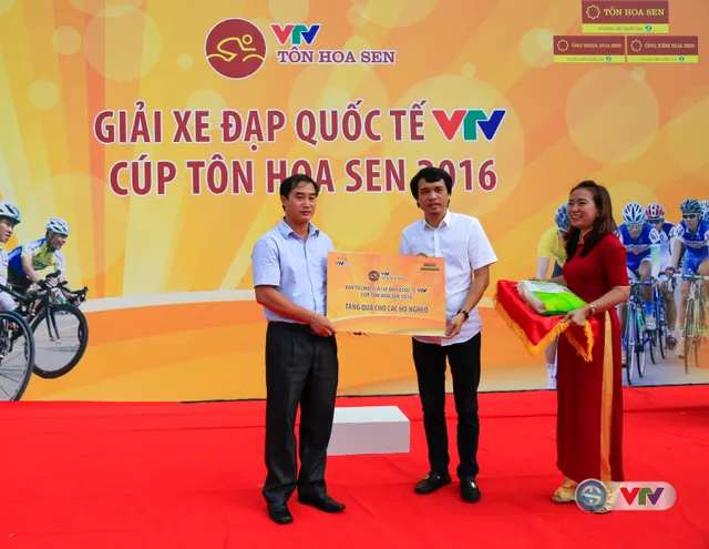 Ảnh: Khoảnh khắc ấn tượng chặng 8 Giải xe đạp quốc tế VTV Cúp – Tôn Hoa Sen 2016  - Ảnh 3.