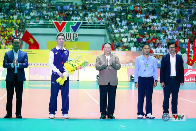 Ảnh: Những khoảnh khắc ấn tượng trong Lễ bế mạc VTV Cup 2016 - Tôn Hoa Sen - Ảnh 6.
