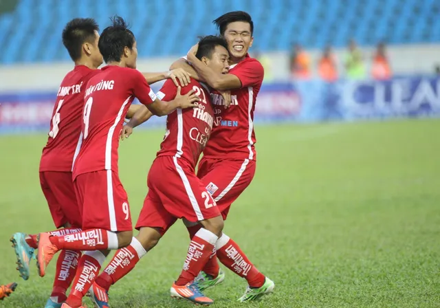 Chung kết U21 Quốc gia: U21 Hà Nội T&T ngược dòng thành công giành chức vô địch - Ảnh 2.