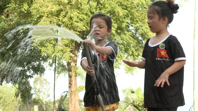 Bố ơi! Mình đi đâu thế? 3: Các bé thêm trưởng thành khi vắng bố - Ảnh 3.