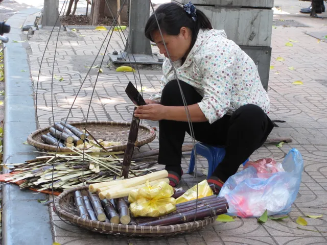 Hà Nội và những gánh hàng rong trên phố - Ảnh 16.