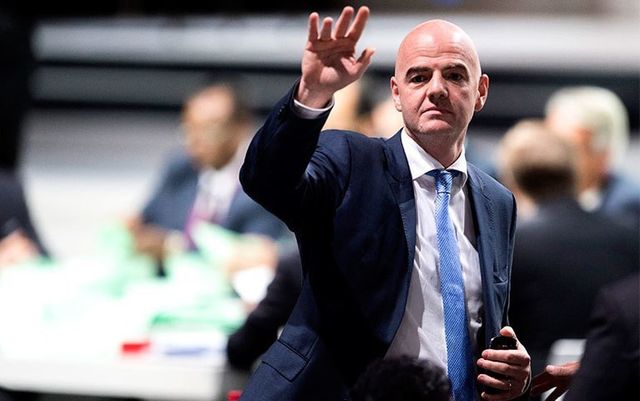 Chủ tịch FIFA Gianni Infantino nhiễm COVID-19 - Ảnh 1.