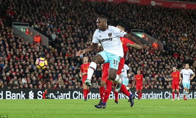 Vòng 15 Ngoại hạng Anh: Liverpool 2-2 West Ham: Rượt đuổi tỷ số - Ảnh 3.