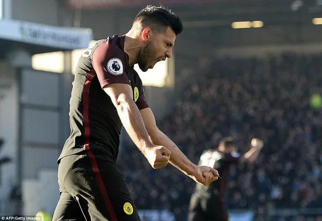 Vòng 13 Ngoại hạng Anh: Man City ngược dòng trước Burnley - Ảnh 3.