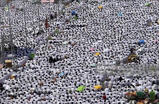 Hajj - lễ hành hương lớn nhất thế giới của người Hồi giáo - Ảnh 1.