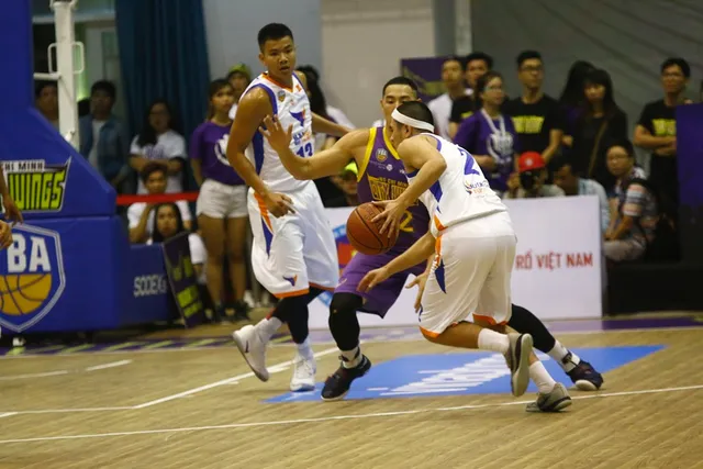 VBA 2016: HCM City Wings thảm bại trước Hanoi Buffaloes trong trận bán kết trên sân nhà - Ảnh 4.